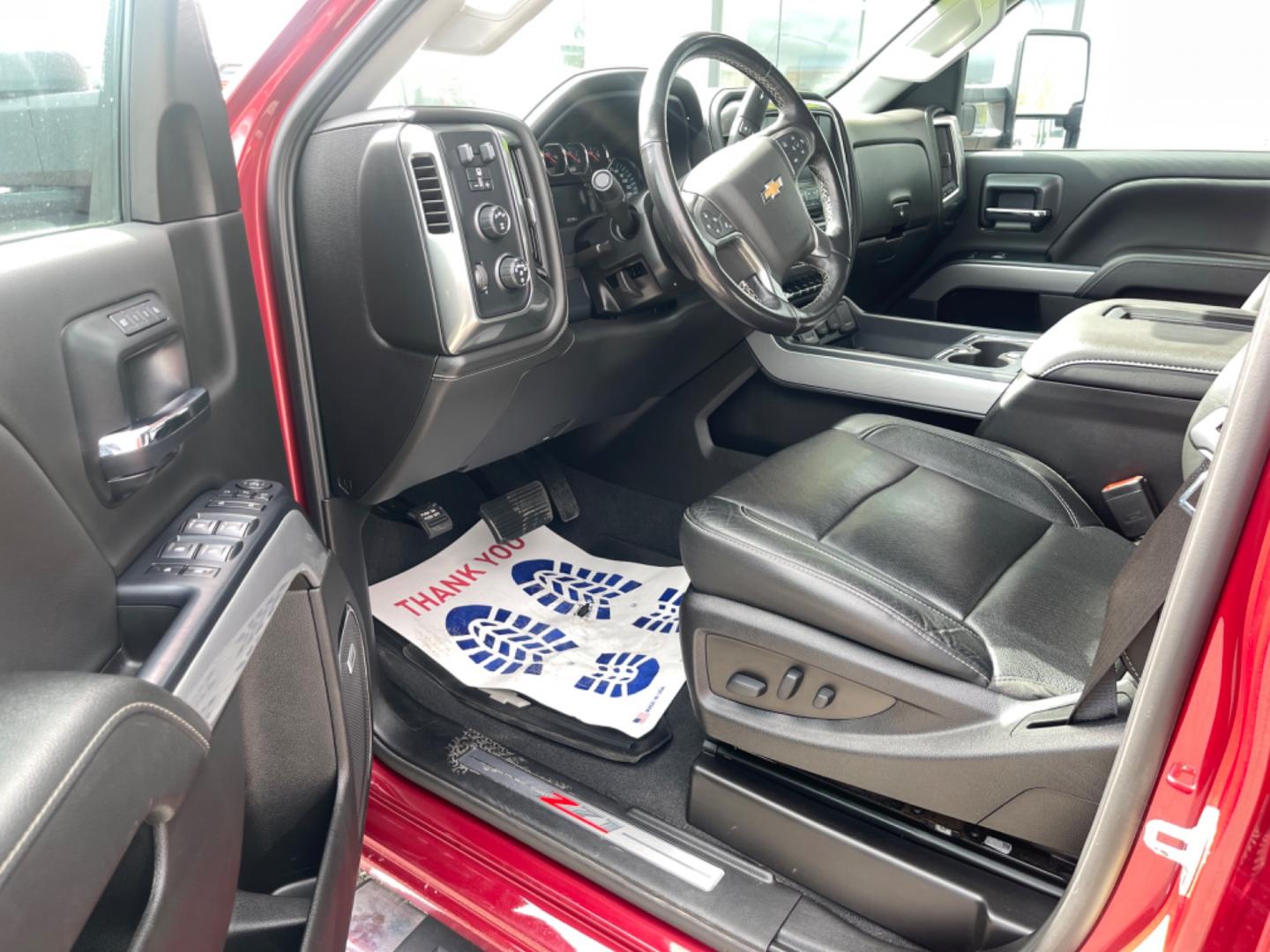 2019 MAROON CHEVROLET SILVERADO 2500H LTZ (1GC1KTEY5KF) with an 6.6L engine, Automatic transmission, located at 1960 Industrial Drive, Wasilla, 99654, (907) 274-2277, 61.573475, -149.400146 - Photo#9